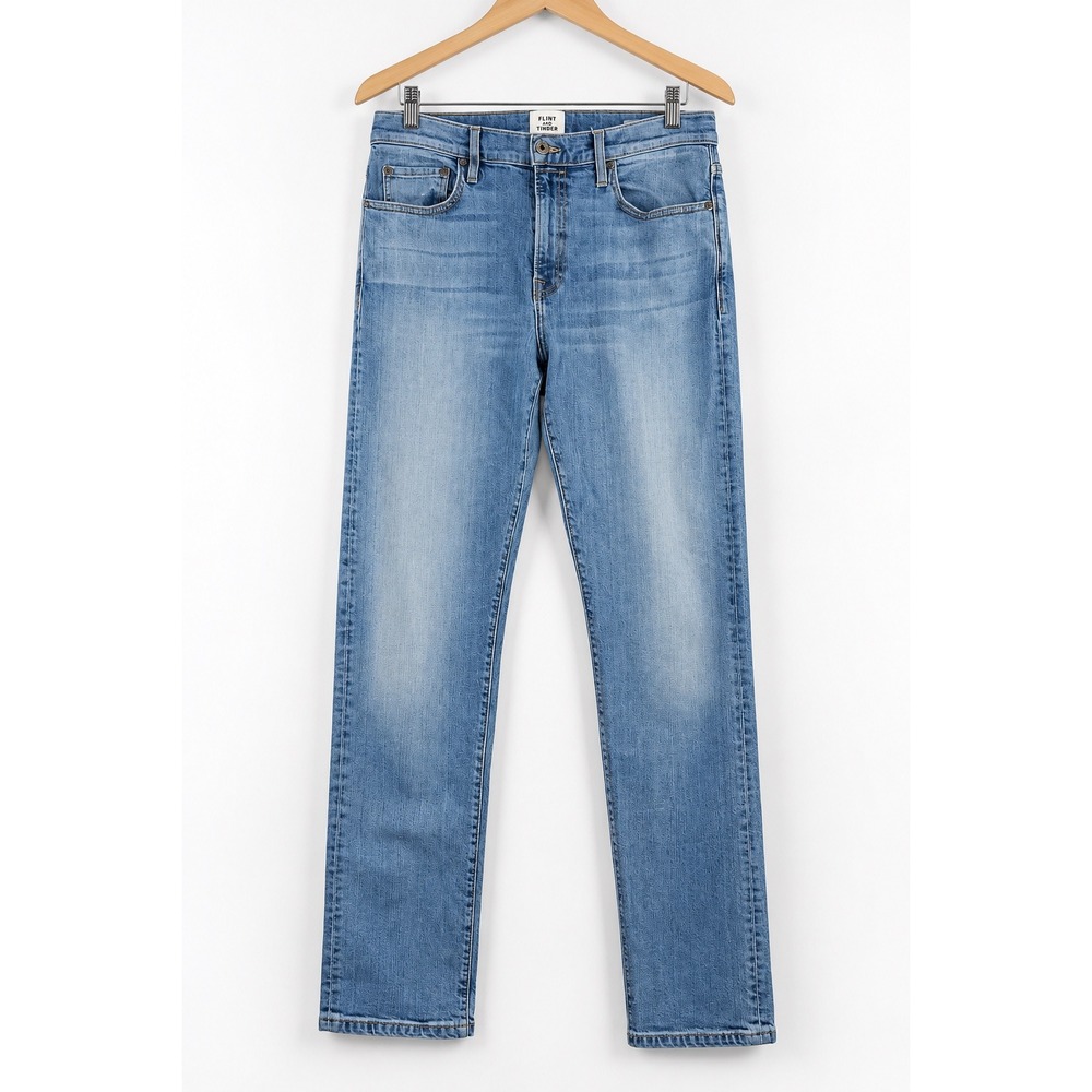 Flint and Tinder Mens Straight Fit Jeans Light Wash Made in USA 32x32